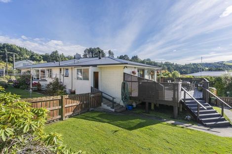 Photo of property in 130 Martin Road, Fairfield, Dunedin, 9018