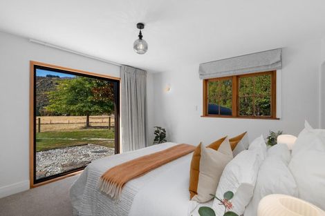 Photo of property in 351 Morven Ferry Road, Arrow Junction, 9371