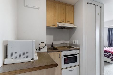 Photo of property in 4d/10 Crown Lynn Place, New Lynn, Auckland, 0600