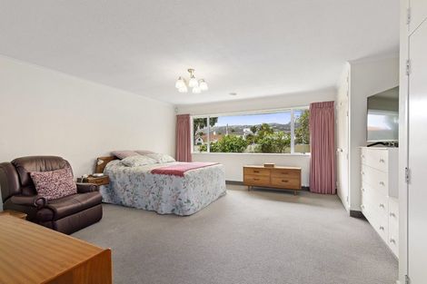 Photo of property in 2 Bloomfield Terrace, Hutt Central, Lower Hutt, 5010