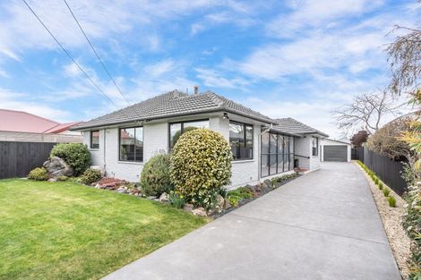 Photo of property in 53 Tuckers Road, Redwood, Christchurch, 8051
