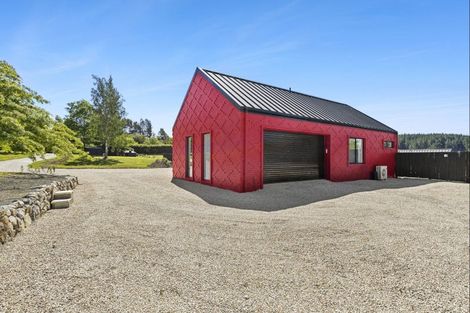 Photo of property in 21 Tarrant Road, Upper Moutere, 7173