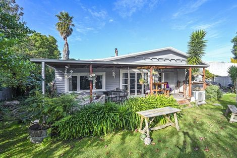 Photo of property in 6 Railway Road, Whakatu, Hastings, 4102