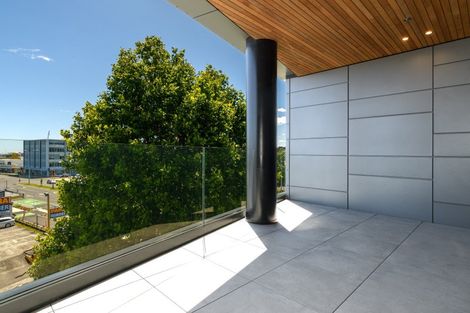 Photo of property in 302/359 Cameron Road, Tauranga, 3110