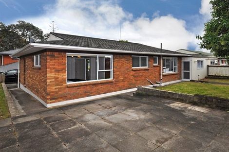 Photo of property in 4202a/2 Great North Road, Glendene, Auckland, 0602
