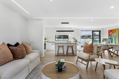 Photo of property in 3/165 Wellington Street, Howick, Auckland, 2014
