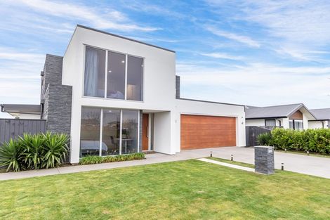Photo of property in 20 Pistacia Place, Hornby, Christchurch, 8025