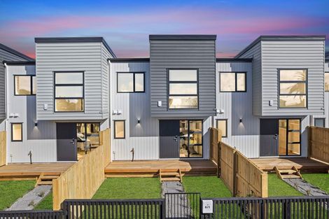 Photo of property in 7/1 Benita Place, Sunnyvale, Auckland, 0612