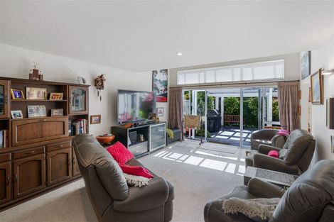 Photo of property in 239 Maidstone Road, Avonhead, Christchurch, 8042