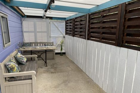 Photo of property in 16 Makorori Beach Road, Makorori, Gisborne, 4073