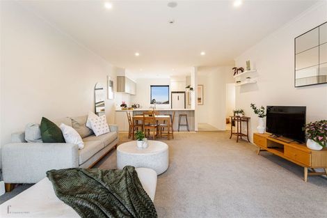 Photo of property in 217 Hobsonville Point Road, Hobsonville, Auckland, 0616
