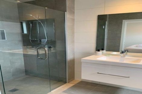 Photo of property in 3 Leaning Rock Lane, Wanaka, 9305