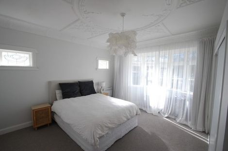 Photo of property in 202 The Parade, Island Bay, Wellington, 6023