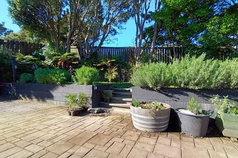 Photo of property in 8 Timaru Grove, Kelson, Lower Hutt, 5010