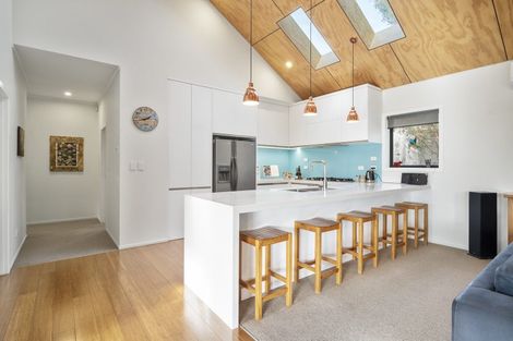 Photo of property in 97 Iles Road, Lynmore, Rotorua, 3010