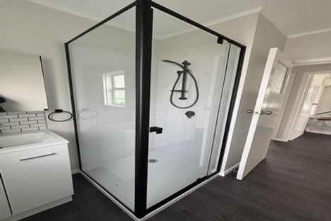 Photo of property in 88 Victoria Street, Carterton, 5713