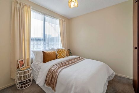 Photo of property in 14 Resolution Place, Bryndwr, Christchurch, 8053