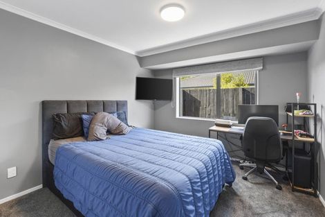 Photo of property in 28 Madison Street, Cambridge, 3434