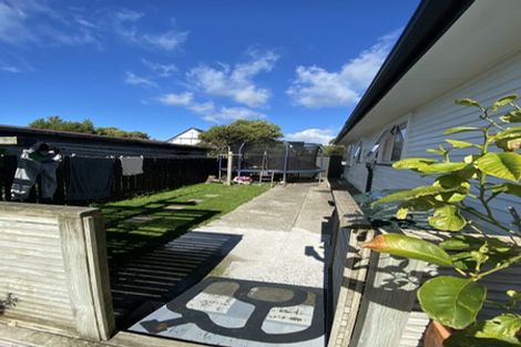 Photo of property in 75 Clifford Road, Johnsonville, Wellington, 6037