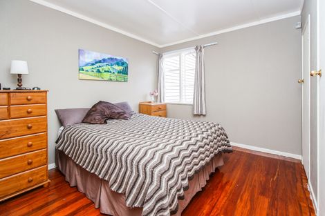 Photo of property in 309 Great North Road, Henderson, Auckland, 0612