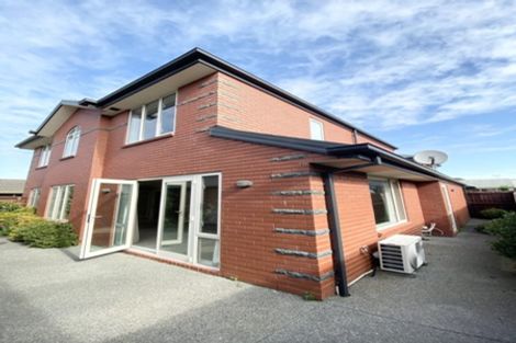Photo of property in 17a Peverel Street, Riccarton, Christchurch, 8011