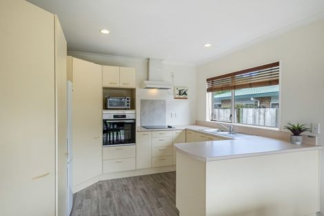 Photo of property in Brookvale Village, 71/17u Redwood Close, Paraparaumu, 5032