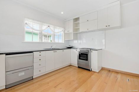 Photo of property in 40 Sunnybrae Road, Hillcrest, Auckland, 0627