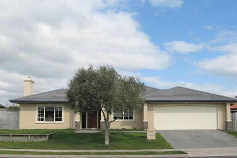 Photo of property in 33 Montego Drive, Papamoa Beach, Papamoa, 3118