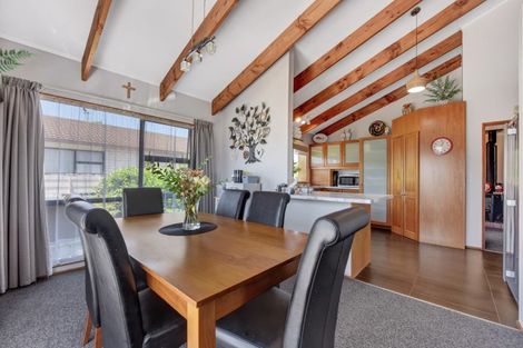 Photo of property in 18 Giblin Street, Richmond, 7020