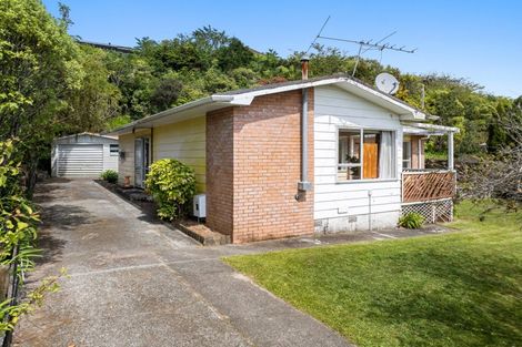 Photo of property in 13 Christchurch Crescent, Kelson, Lower Hutt, 5010