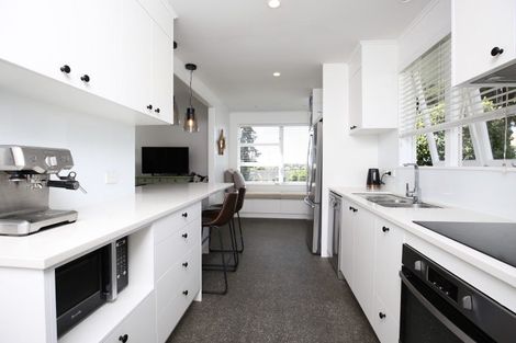 Photo of property in 54 Helena Street, Massey, Auckland, 0614