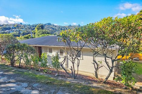 Photo of property in 36 Holborn Drive, Stokes Valley, Lower Hutt, 5019