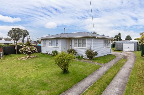 Photo of property in 15 Simkin Street, Taupo, 3330