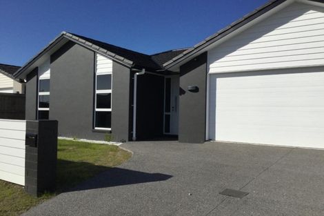 Photo of property in 41 Awatira Drive, Papamoa Beach, Papamoa, 3118