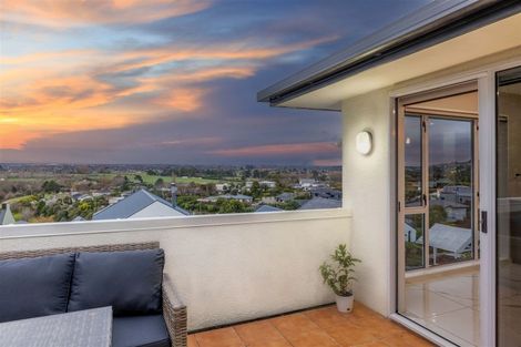 Photo of property in 5 Uldale Place, Westmorland, Christchurch, 8025