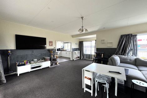 Photo of property in 1 Kipling Street, Roslyn, Palmerston North, 4414