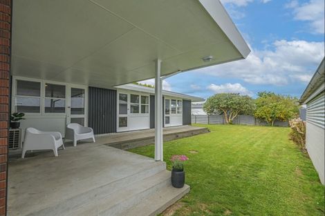 Photo of property in 6 Anaru Place, Awapuni, Palmerston North, 4412