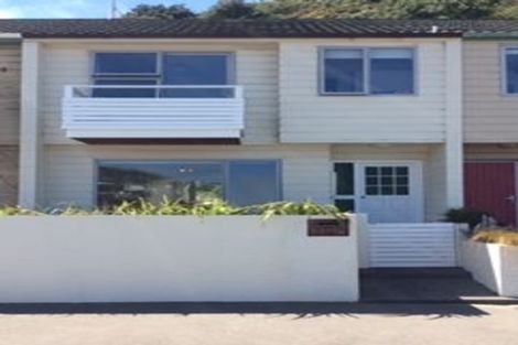 Photo of property in 3/222 The Esplanade, Island Bay, Wellington, 6023