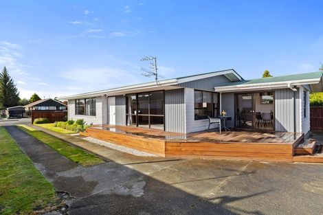Photo of property in 34 Witham Street, Hornby, Christchurch, 8042