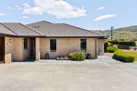Photo of property in 1 Madison Lane, Cromwell, 9310