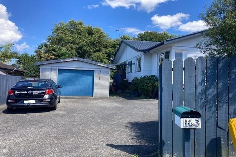 Photo of property in 163 Bradbury Road, Botany Downs, Auckland, 2010
