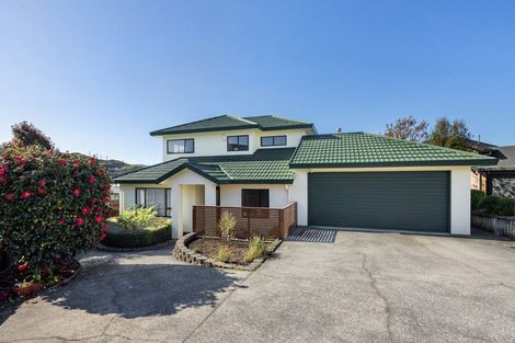 Photo of property in 5 Ridley Green, Churton Park, Wellington, 6037