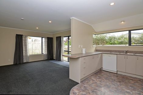 Photo of property in 43b Makarini Street, Paraparaumu, 5032