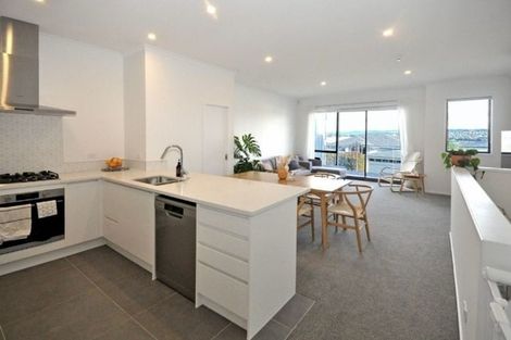 Photo of property in 25/1 Scott Road, Hobsonville, Auckland, 0616