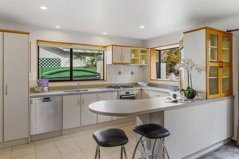 Photo of property in 2/2 Colenso Street, Sumner, Christchurch, 8081