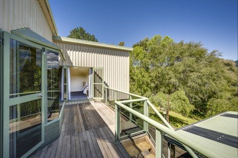 Photo of property in 1079 Ellis Wallace Road, Eskdale, Napier, 4182