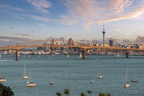 Photo of property in 11 Hinemoa Street, Birkenhead, Auckland, 0626