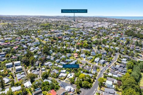 Photo of property in 3 Orion Place, Hillcrest, Auckland, 0627