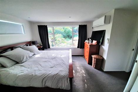 Photo of property in 18a Anakiwa Place, Milford, Auckland, 0620