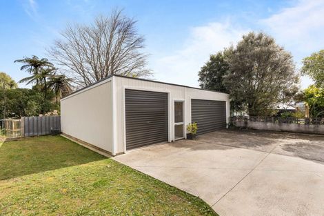 Photo of property in 1276 Egmont Road, Egmont Village, New Plymouth, 4372